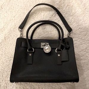 Michael Kors black Hamilton Purse - Like new